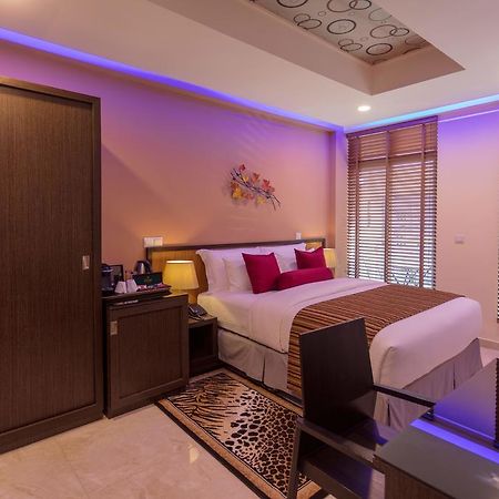 The Avenue & Spa Hulhumale Bagian luar foto