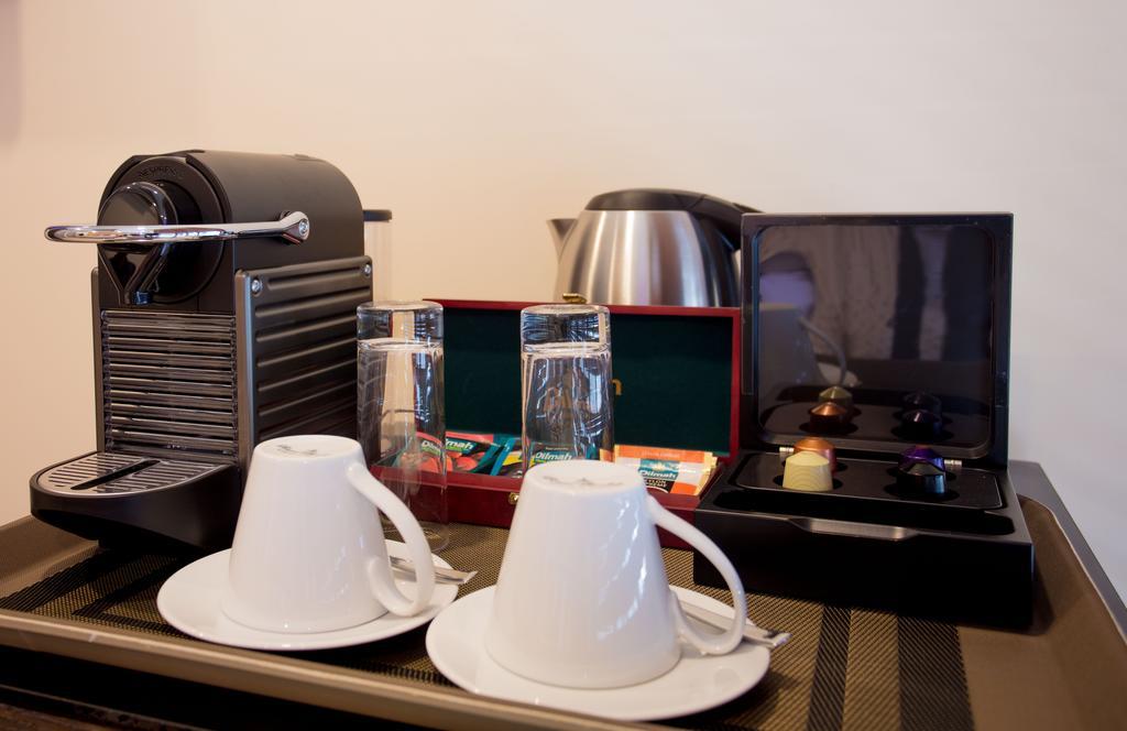 The Avenue & Spa Hulhumale Bagian luar foto