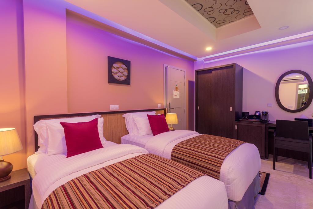 The Avenue & Spa Hulhumale Bagian luar foto