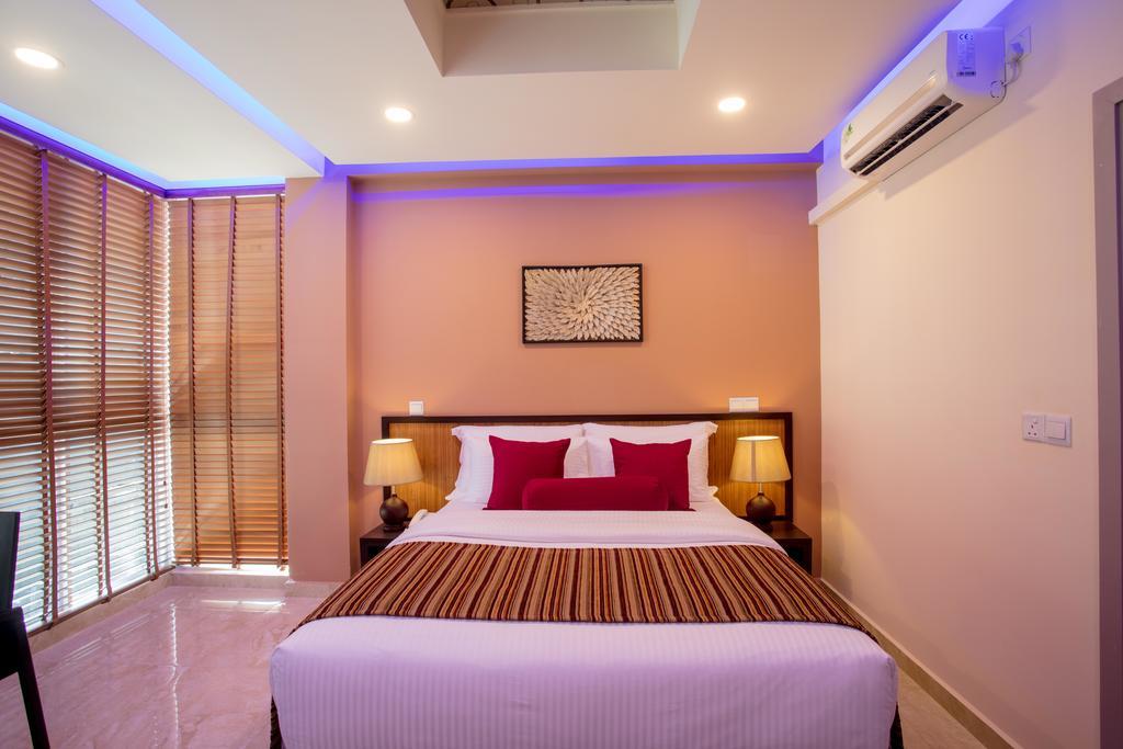 The Avenue & Spa Hulhumale Bagian luar foto